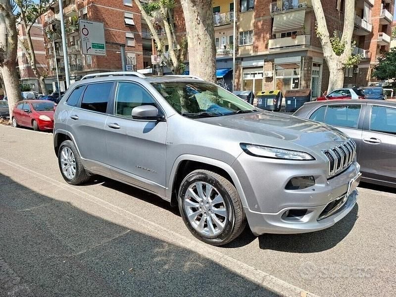 Usata Jeep Cherokee Overland 200 CV (147 kW) 2019 Grigio SUV