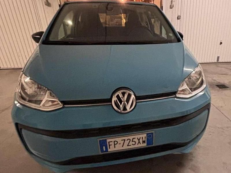 Usata VW up! 60 CV (44 kW) 2018 Blu/azzurro Utilitaria