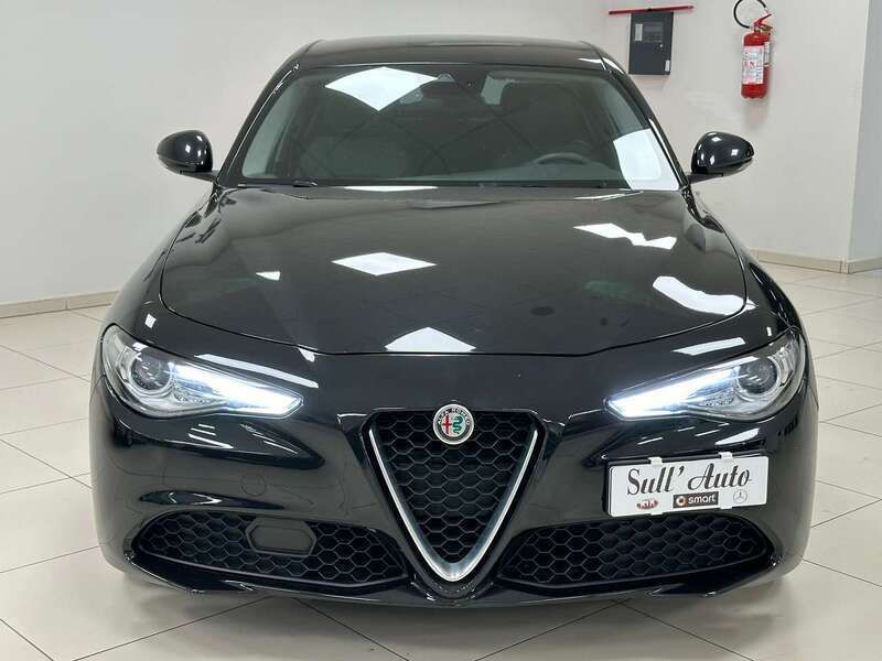 Usata Alfa Romeo Giulia Lusso 190 CV (139 kW) 2019 Nero Berlina
