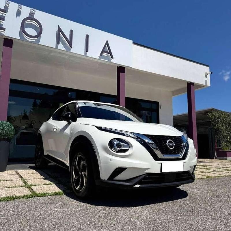 Usata Nissan Juke N-Connecta 114 CV (83 kW) 2024 White pearl brilliant SUV