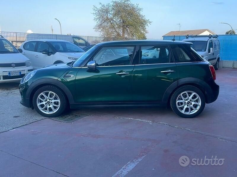 Usata Mini One D 95 CV (69 kW) 2016 Verde Utilitaria
