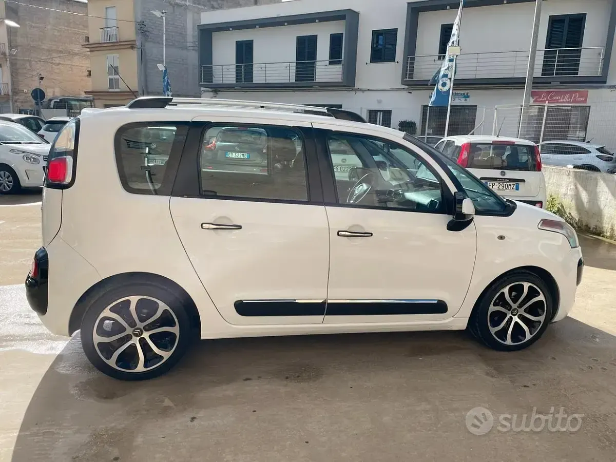 Usata Citroën C3 Picasso Exclusive 90 CV (66 kW) 2010 Bianco Monovolume