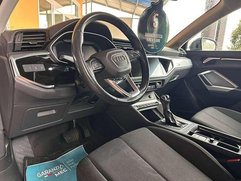 Usata Audi Q3 Ambiente 150 CV (110 kW) 2019 Grigio SUV