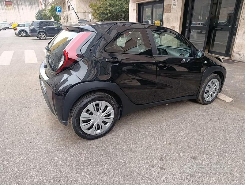 Usata Toyota Aygo X Active 72 CV (52 kW) 2022 SUV