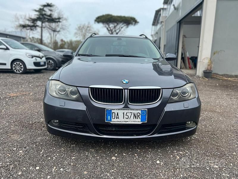 Usata BMW 320 163 CV (119 kW) 2006 Grigio Station wagon