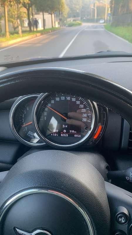 Usata Mini ONE 75 CV (55 kW) 2018 Utilitaria