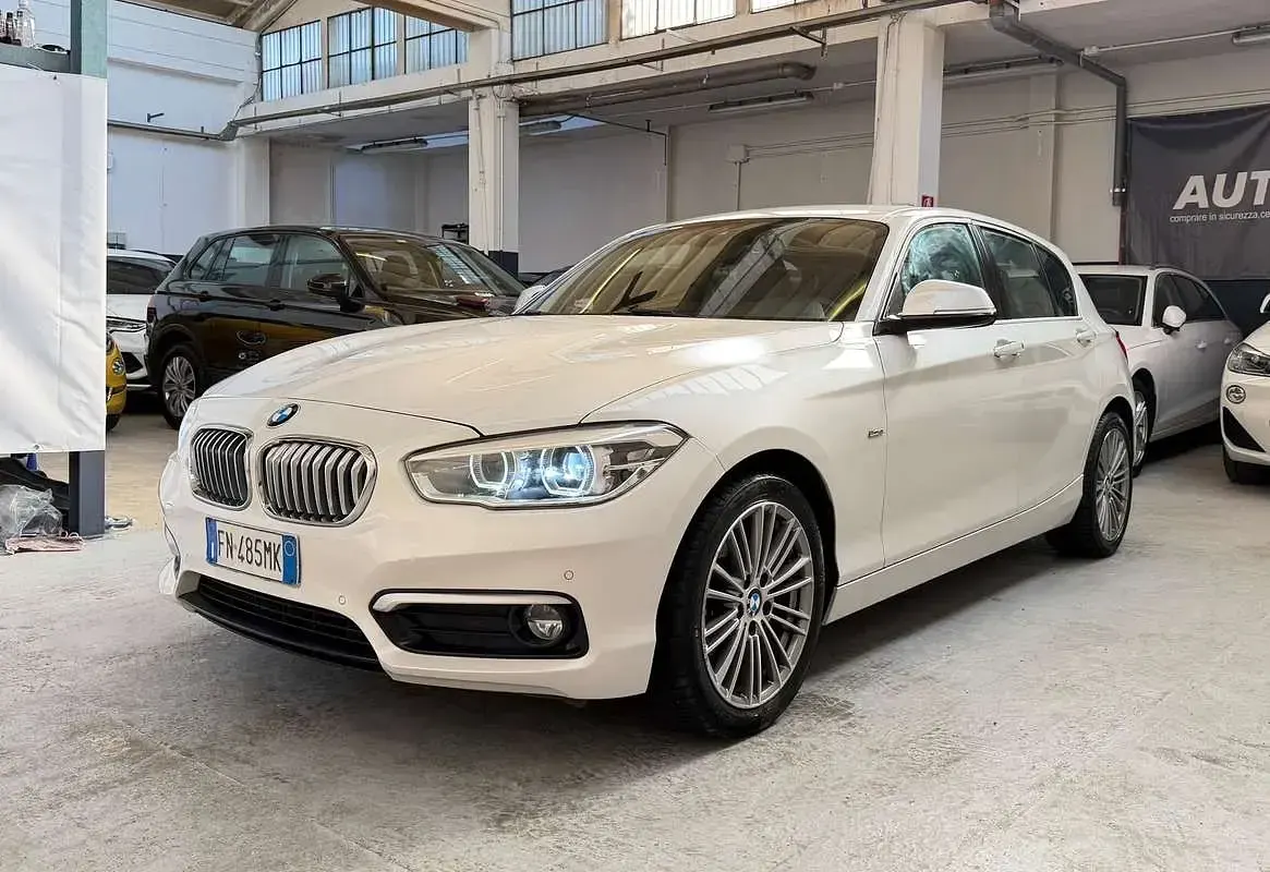 Usata BMW 116 116 CV (85 kW) 2018 Bianco Utilitaria