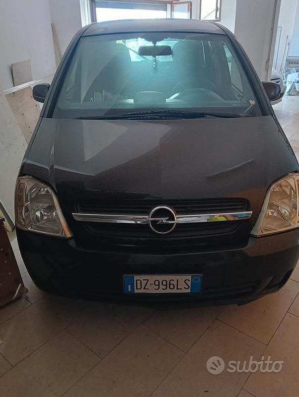 Usata Opel Meriva 101 CV (74 kW) 2007 Nero Monovolume