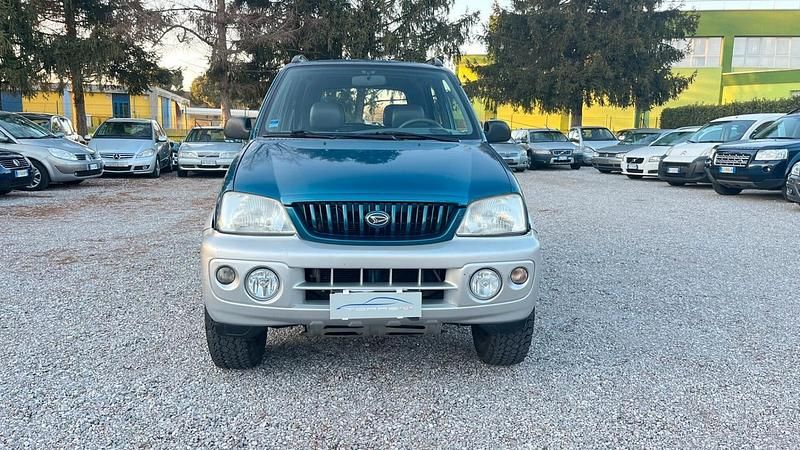 Usata Daihatsu Terios 83 CV (61 kW) 1997 Blu SUV
