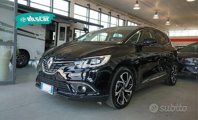 Usata Renault Scénic IV Intens 110 CV (80 kW) 2017 Nero Monovolume