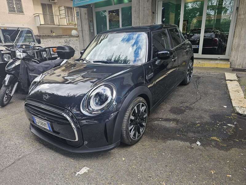 Midnight black Usata 2022 Mini ONE Classic Due volumi | 21.888 € (Buon prezzo) - Immagine 1/4