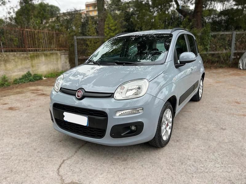 Usata Fiat Panda 69 CV (50 kW) 2018 Grigio Utilitaria