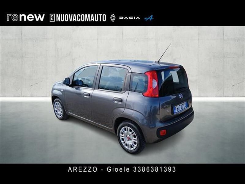 Usata Fiat Panda Easy 69 CV (50 kW) 2017 Grigio scuro Utilitaria