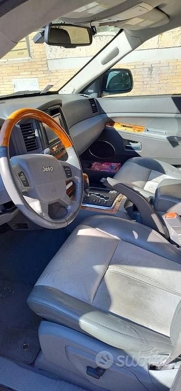 Usata Jeep Grand Cherokee Overland 218 CV (160 kW) 2008 SUV