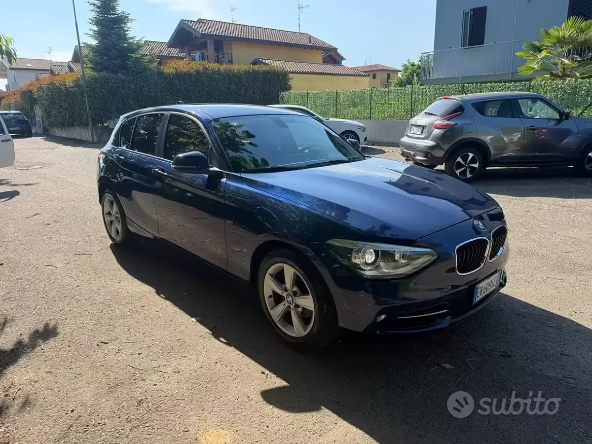 Usata BMW 118 Sport Line 143 CV (105 kW) 2014 Blu Utilitaria