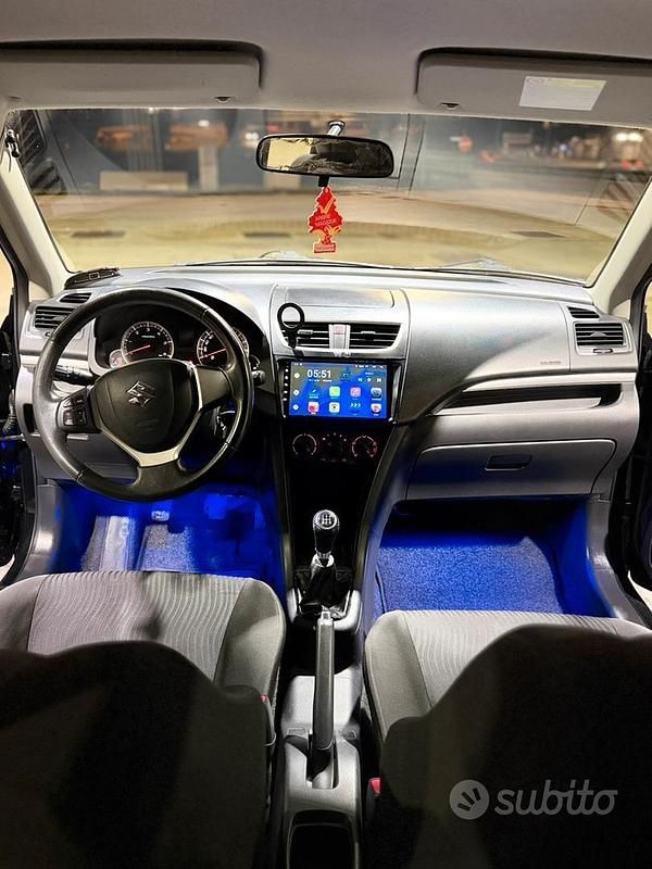 Usata Suzuki Swift 75 CV (55 kW) 2011 Nero Berlina