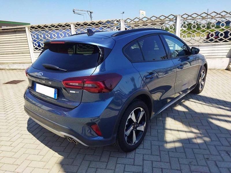 Usado Ford Focus Active 125 HP (91 kW) 2023 Azul Sedan