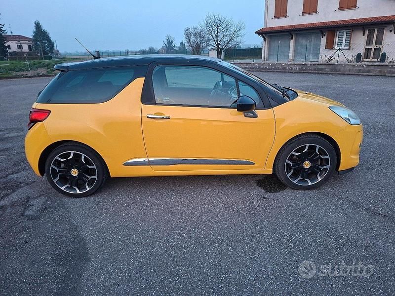 Usata DS Automobiles DS3 112 CV (82 kW) 2010 Giallo Coupé