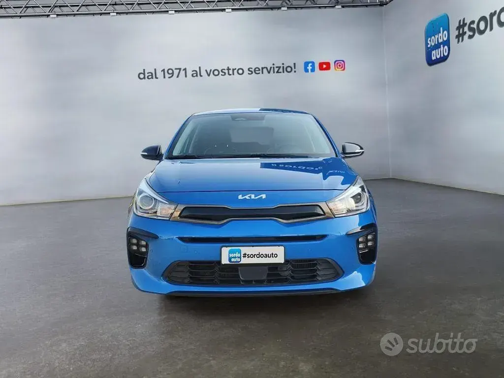 Usata Kia Rio GT-Line 101 CV (74 kW) 2021 Blu Berlina