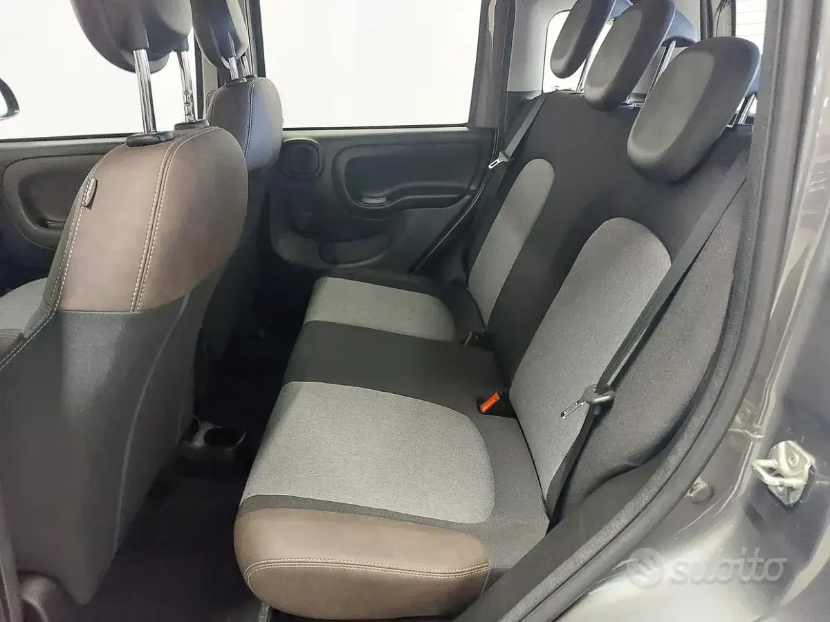 Usata Fiat Panda Cross Cross 84 CV (61 kW) 2021 Other Utilitaria