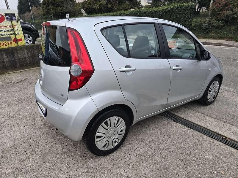 Usata Opel Agila Enjoy 86 CV (63 kW) 2008 Argento Utilitaria