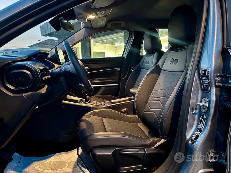 Usata Jeep Avenger Altitude 101 CV (74 kW) 2024 Other SUV