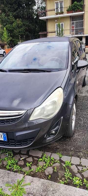 Usata Opel Corsa Cosmo 95 CV (69 kW) 2012 Utilitaria
