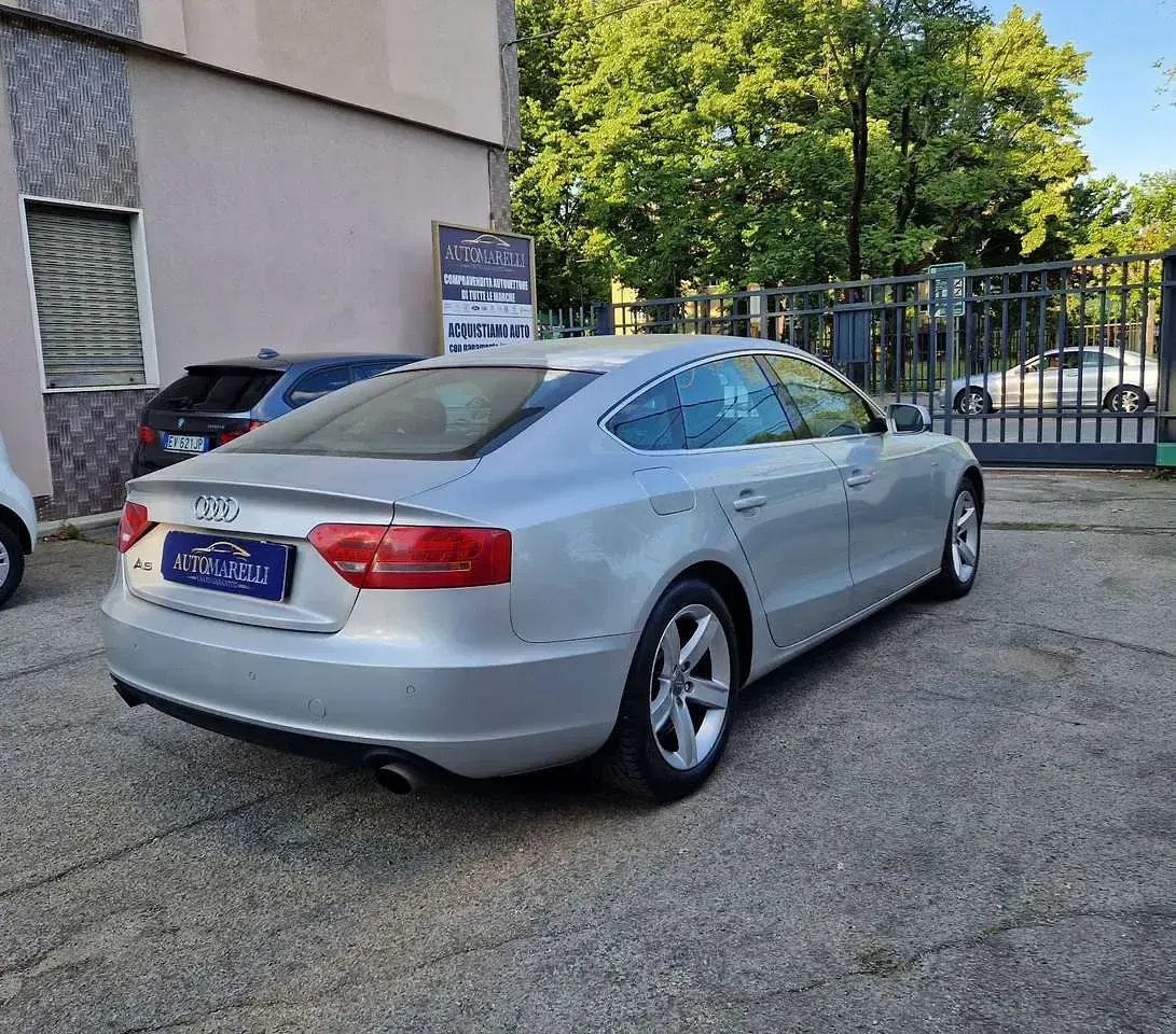Usata Audi A5 Advanced Plus 179 CV (131 kW) 2010 Grigio Coupé