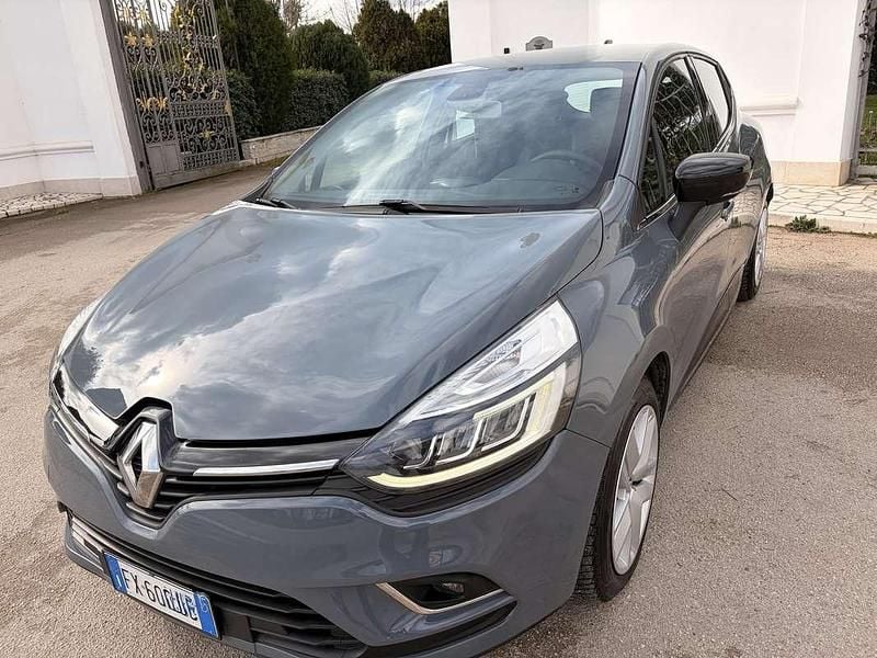 Usata Renault Clio IV Intens 75 CV (55 kW) 2019 Berlina