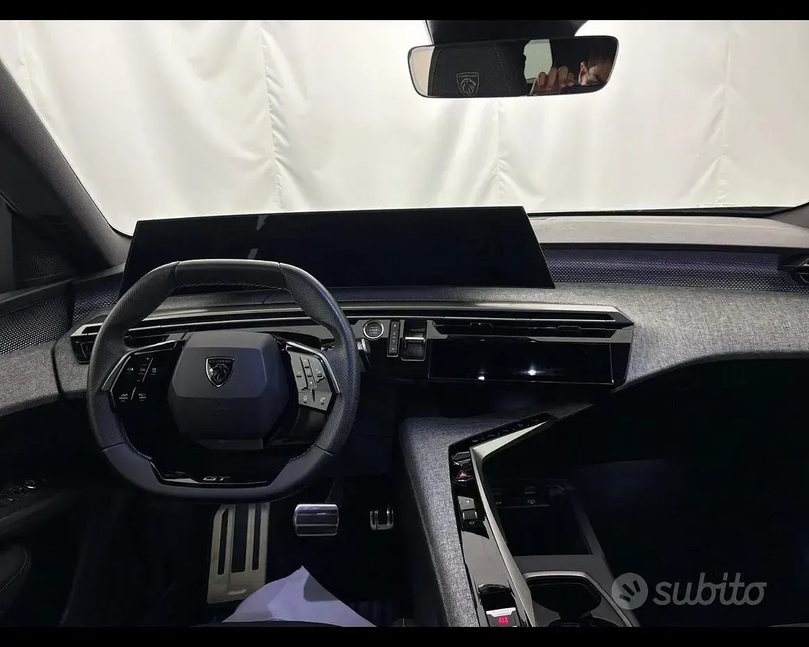 Usata Peugeot 5008 GTi 136 CV (100 kW) 2025 Grigio SUV