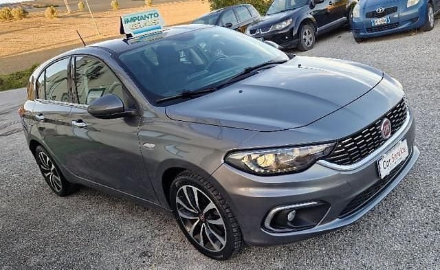 Usata Fiat Tipo Lounge 120 CV (88 kW) 2019 Grigio scuro