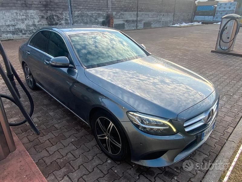 Usata Mercedes C220 Premium 194 CV (142 kW) 2020 Grigio Berlina