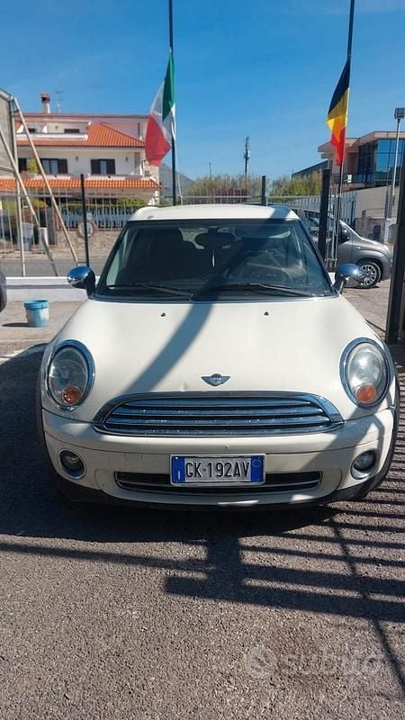Usata Mini One Clubman 95 CV (69 kW) 2009 Beige Station wagon
