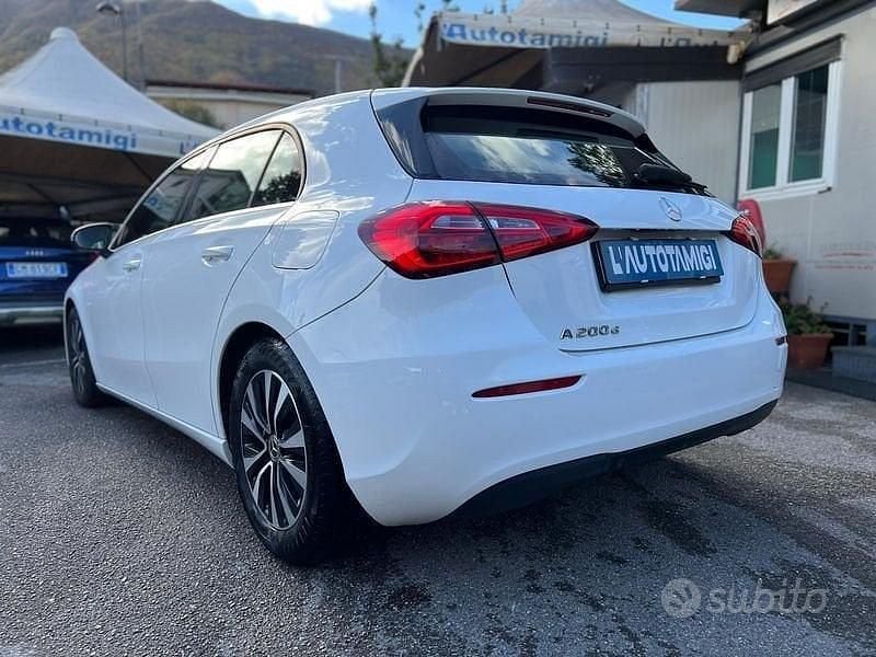 Usata Mercedes A200 Business 150 CV (110 kW) 2021 Bianco Berlina
