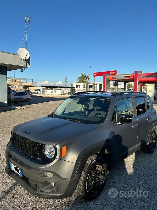 Usata Jeep Renegade 120 CV (88 kW) 2016 Grigio SUV