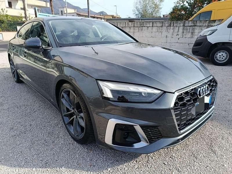 Usata Audi A5 Sportback S-Line 204 CV (150 kW) 2023 Grigio Utilitaria