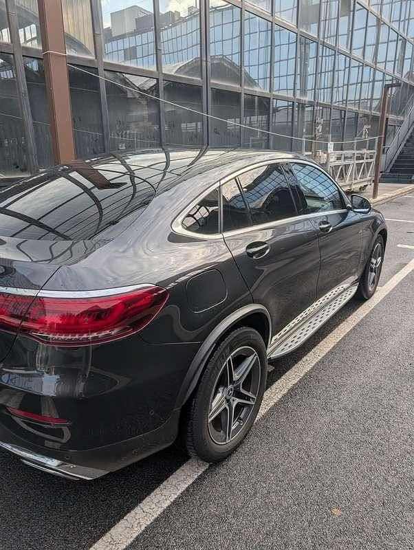 Usata Mercedes GLC300 Premium 245 CV (180 kW) 2020 Nero SUV