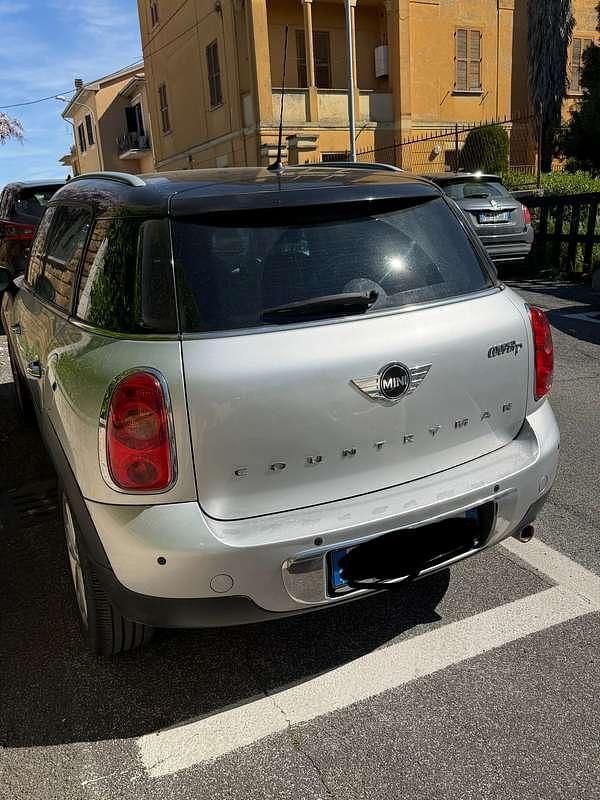 Usata Mini Cooper D Countryman Business 111 CV (81 kW) 2015 Grigio SUV