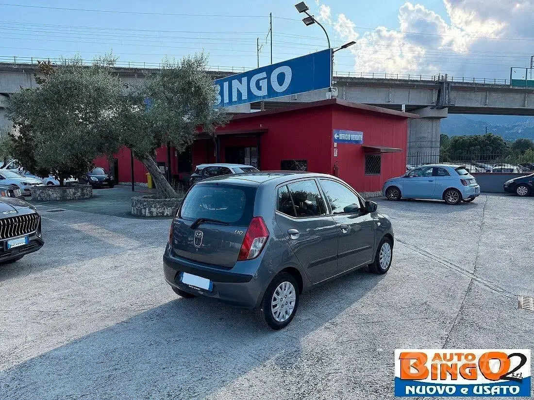 Usata Hyundai i10 Active 66 CV (48 kW) 2010 Grigio Utilitaria