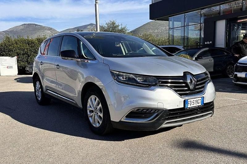 Usata Renault Espace Zen 131 CV (96 kW) 2016 Argento Monovolume