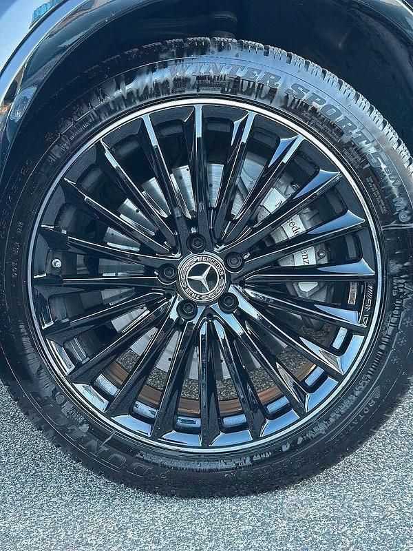 Usata Mercedes GLC300e AMG line 269 CV (197 kW) 2024 Nero Coupé