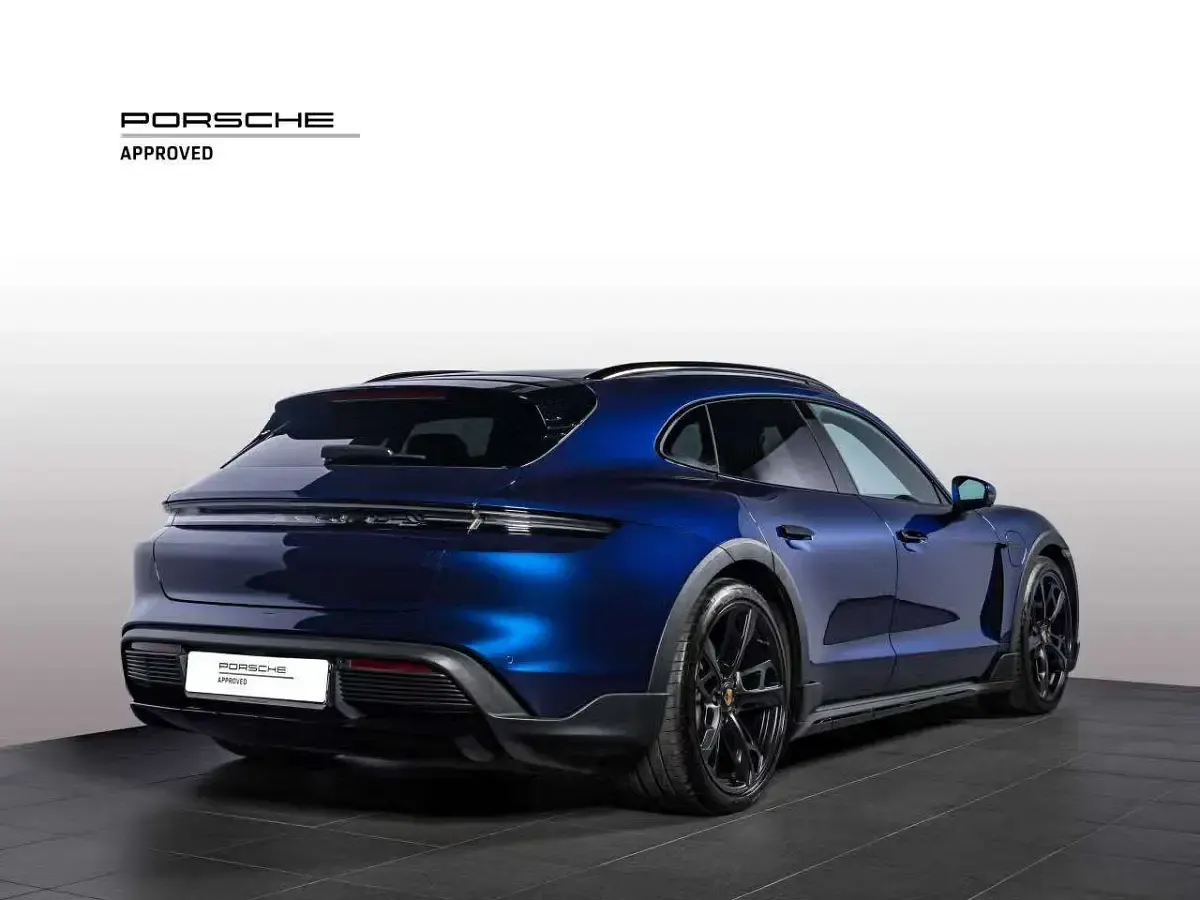 Usata Porsche Taycan 4 Cross Turismo Cross Turismo 350 kW (476 CV) 2023 Genziana Station wagon