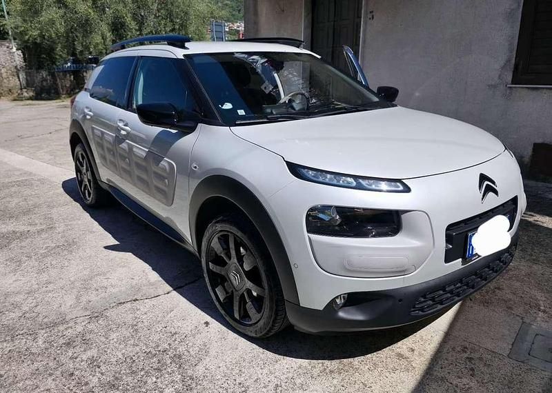 Bianco Usata 2017 Citroën C4 Cactus Shine Due volumi | 11.500 € (Cara) - Immagine 1/4