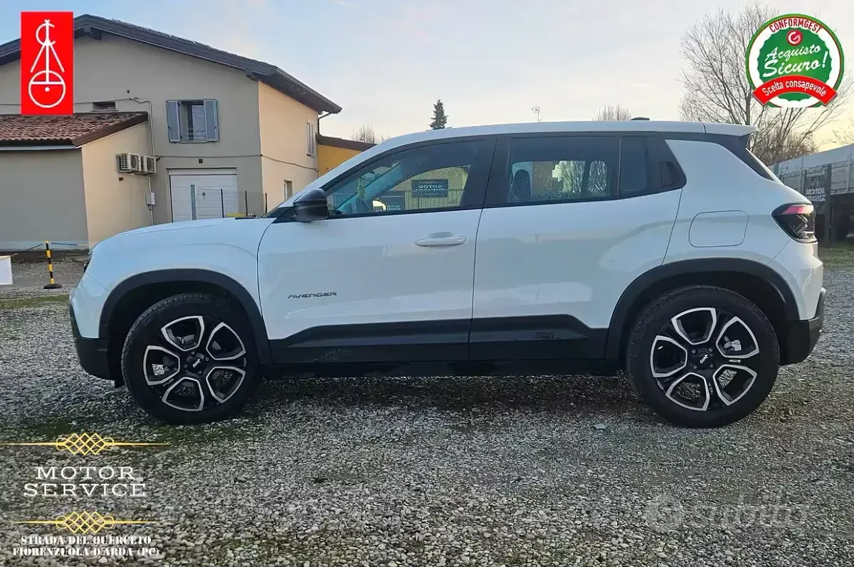Usata Jeep Avenger 101 CV (74 kW) 2023 Bianco SUV
