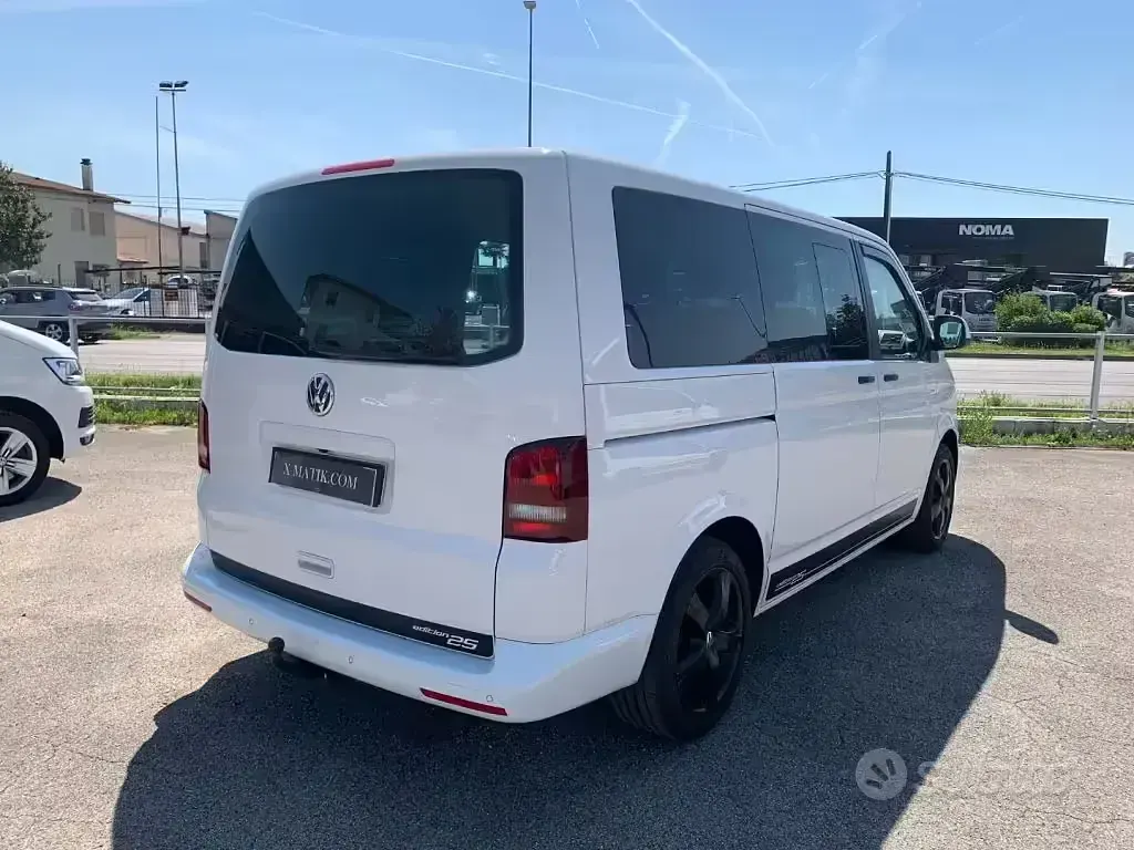 Usata VW Multivan Edition 179 CV (131 kW) 2014 Bianco pastello Monovolume