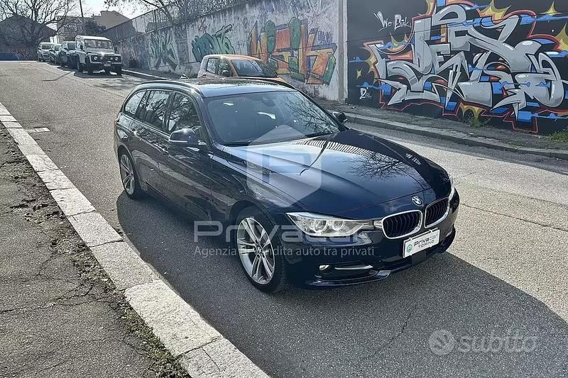 Usata BMW 320 Sport Line 184 CV (135 kW) 2013 Blu Station wagon
