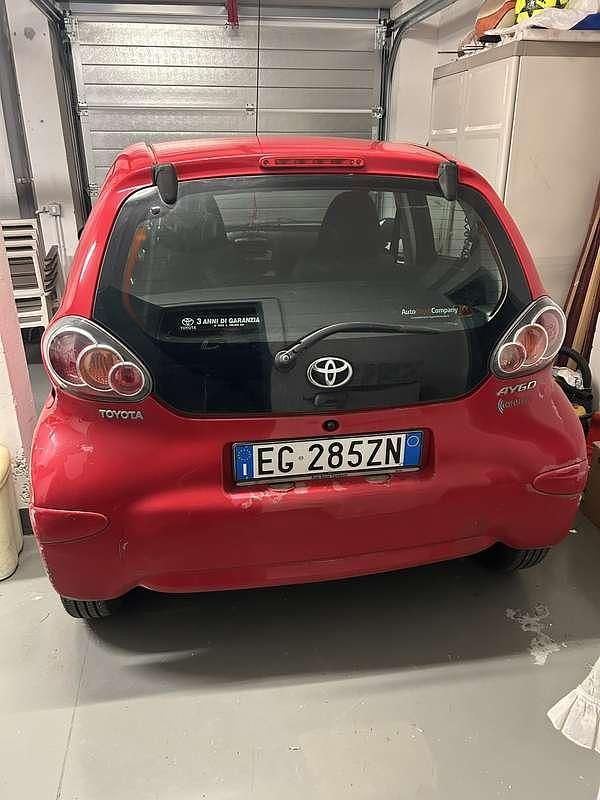 Begagnad Toyota Aygo Connect Style 68 HK (50 kW) 2011 Halvkombi