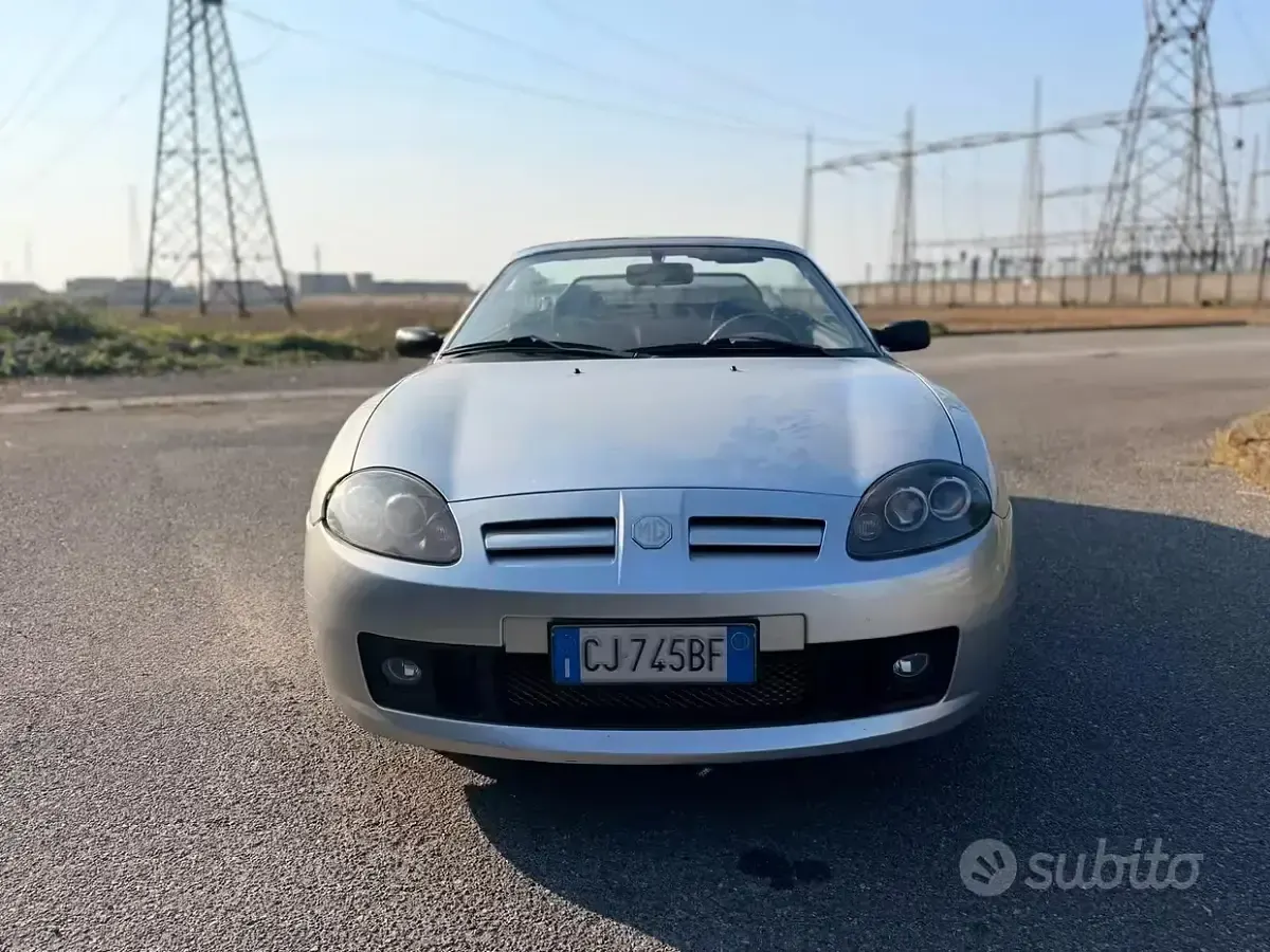 Usata MG TF 116 CV (85 kW) 2003 Grigio Cabrio