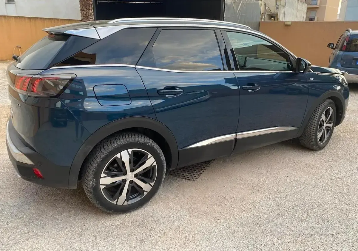 Usata Peugeot 3008 GT-line 131 CV (96 kW) 2024 SUV