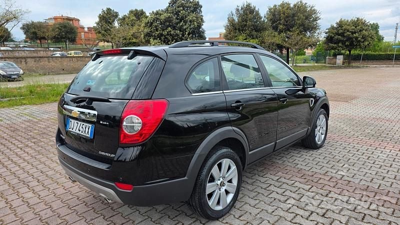 Usata Chevrolet Captiva 150 CV (110 kW) 2007 Nero SUV